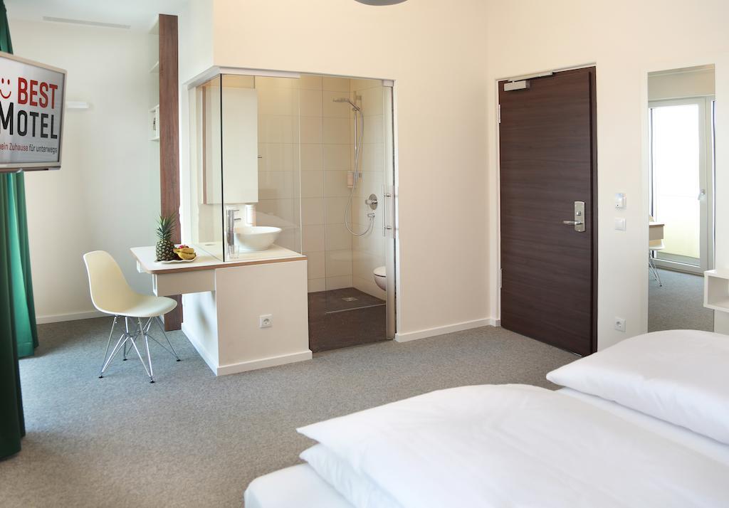 Best Motel Vilsbiburg Bilik gambar