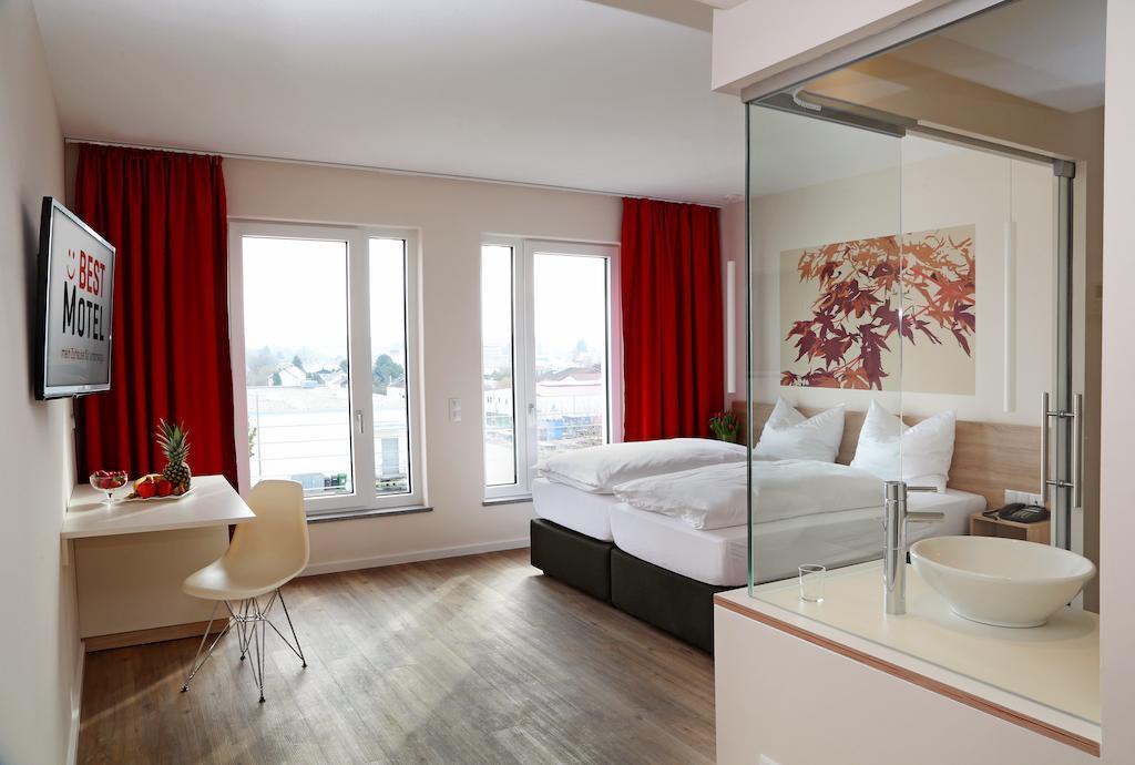 Best Motel Vilsbiburg Bilik gambar